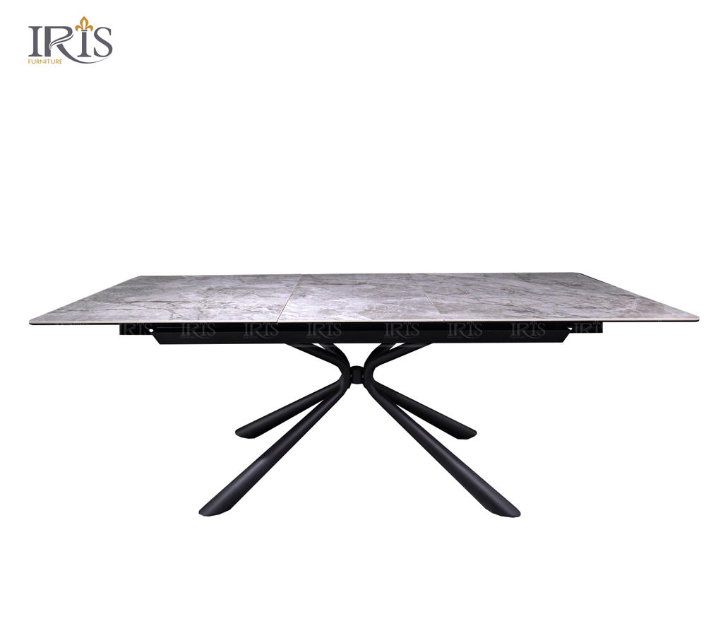 Bàn ăn với được thiết kế với gam màu xám ghi thanh lịch