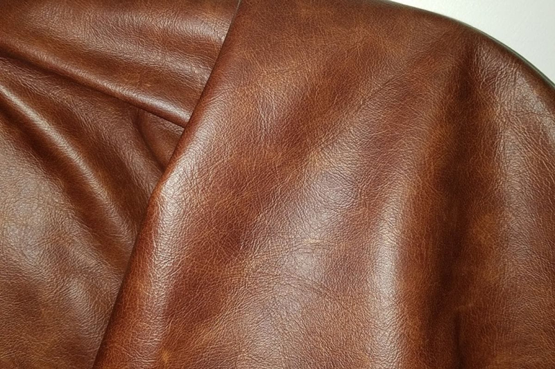 Da bò Ý được làm từ da bò nguyên tấm nhập khẩu