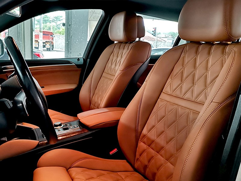 Da PU bán tổng hợp được sử dụng trong các sản phẩm nội thất cao cấp như ghế ô tô, ghế sofa,...