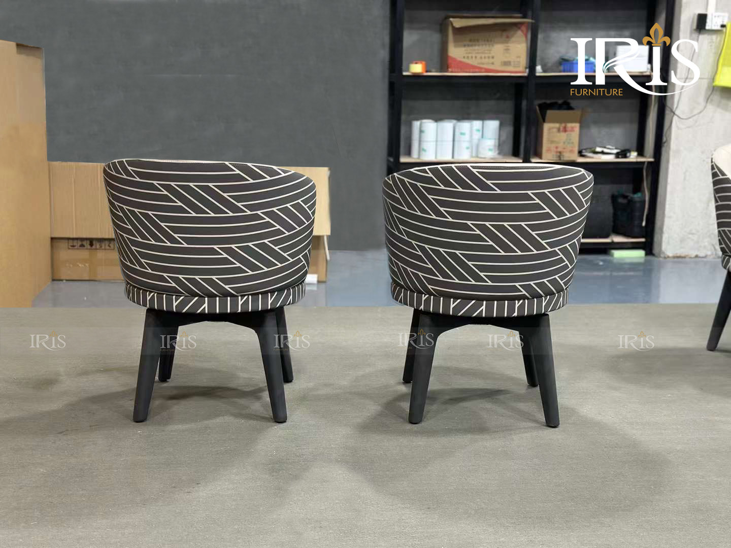 Ghế Ăn DOYLE 16 Ghế Ăn DOYLE Bọc Vải Sang Trọng