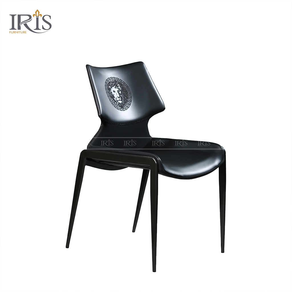 Chiếc ghế ăn Leo là lựa chọn của gia chủ yêu thích sự thanh lịch